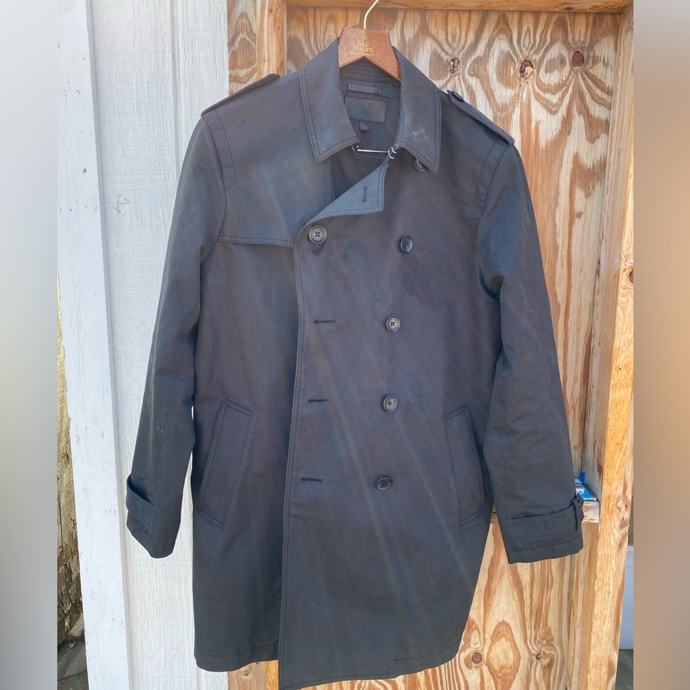 COACH men’s trench coat - black